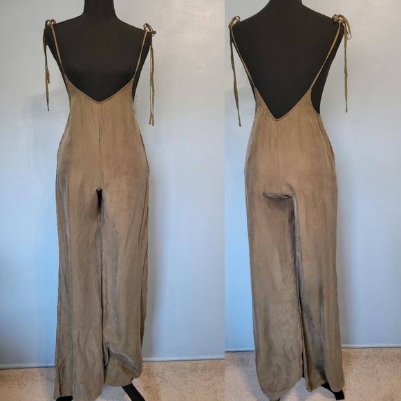 Honey Punch Women's Pinafore Jumpsuit Small in Green - Picture 2 of 15